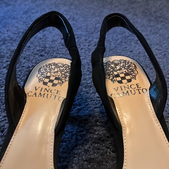 Brand new Vince Camuto sling back heels Size 6 - Picture 3 of 6